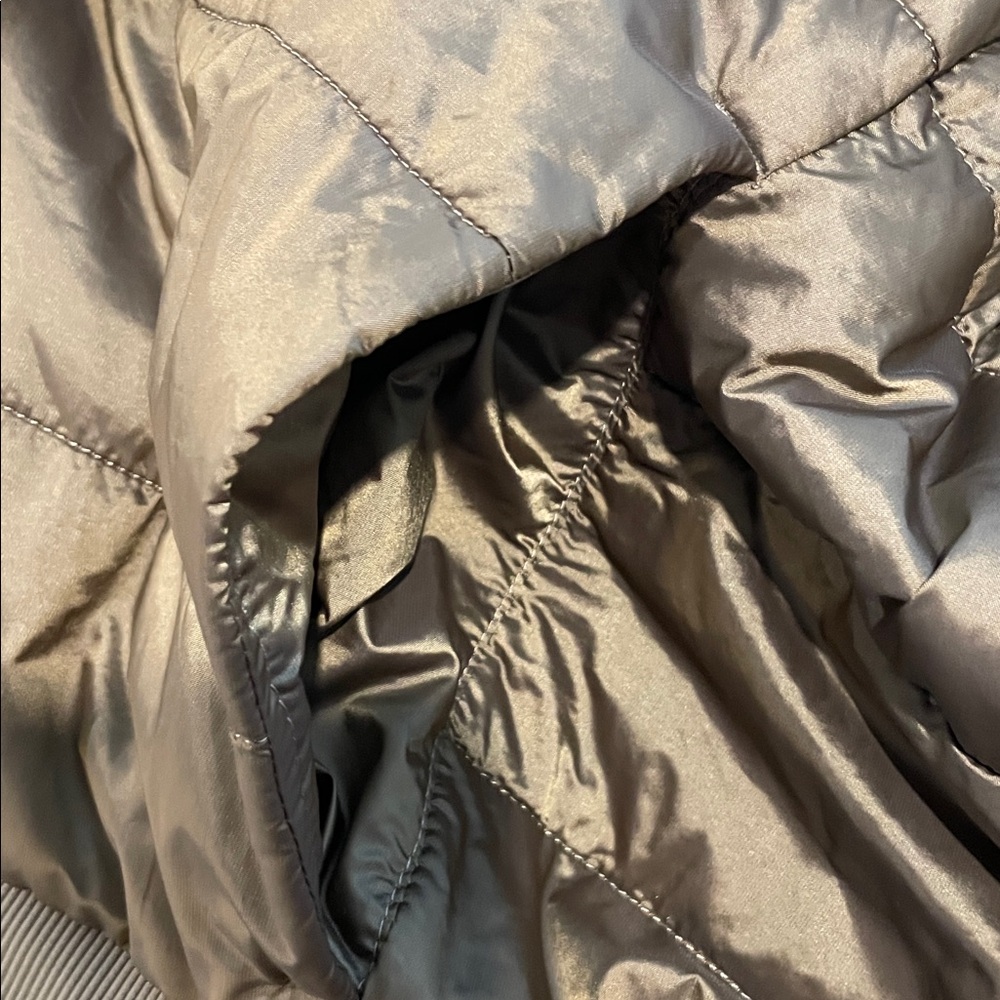 LULULEMON Non-stop  Bomber Reversible Jacket, Size 10 - Picture 5 of 16